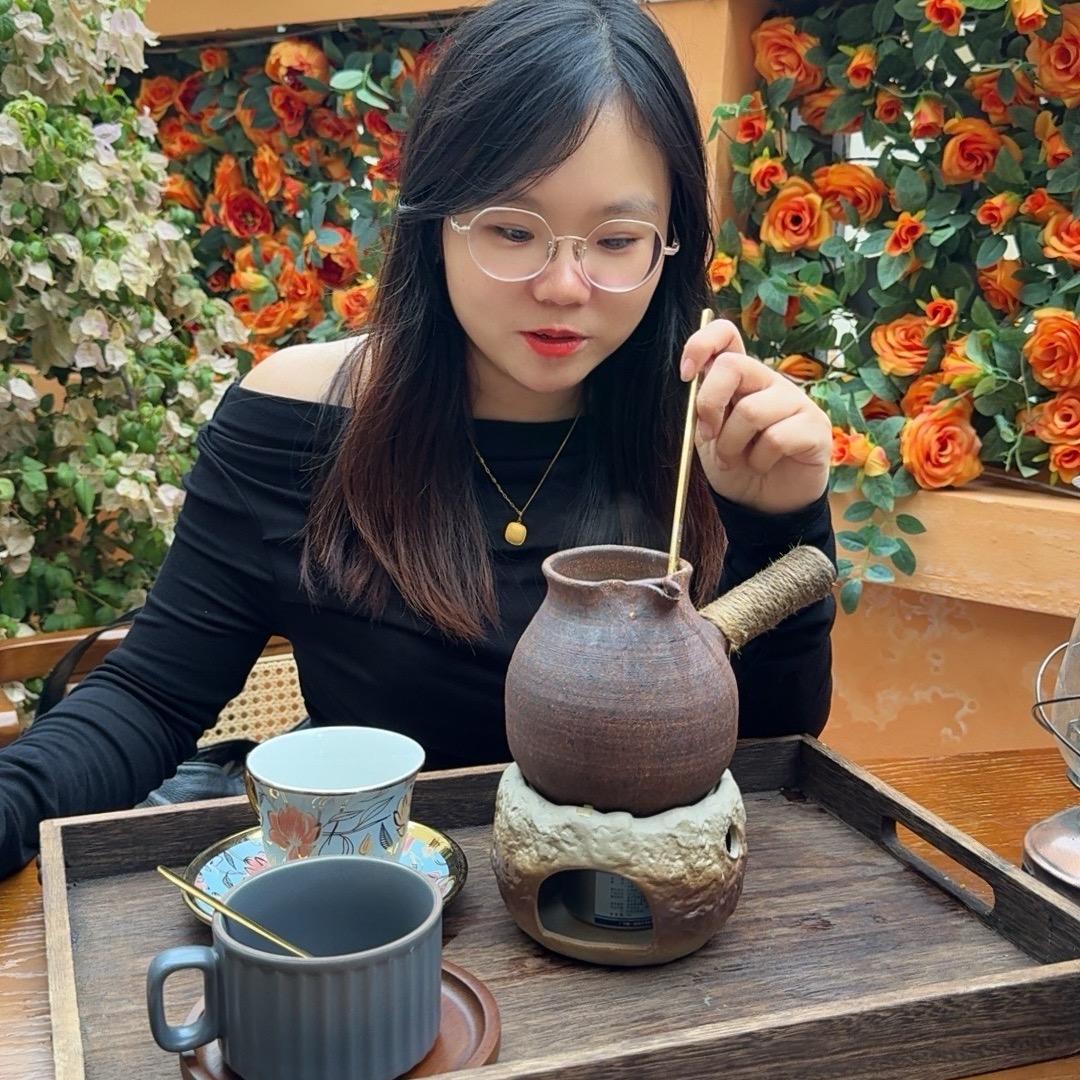 爱美食的西西