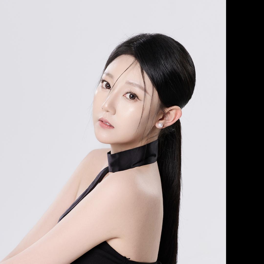 小艾同学（李星艾）