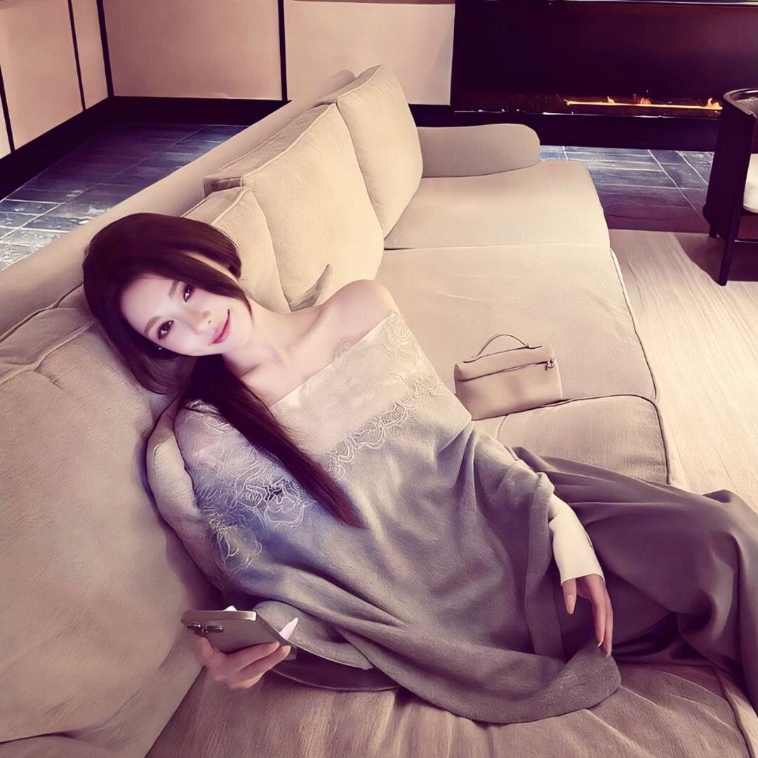 糕冷小婷
