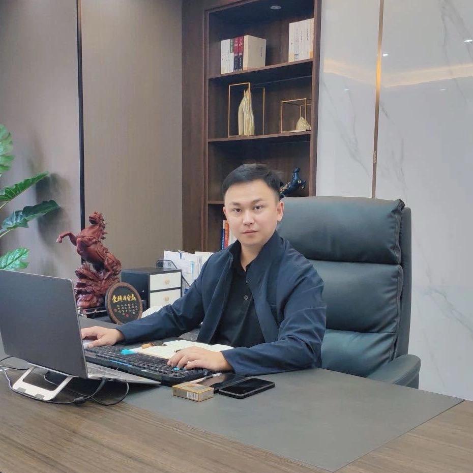 小鹏哥🔥LED显示屏