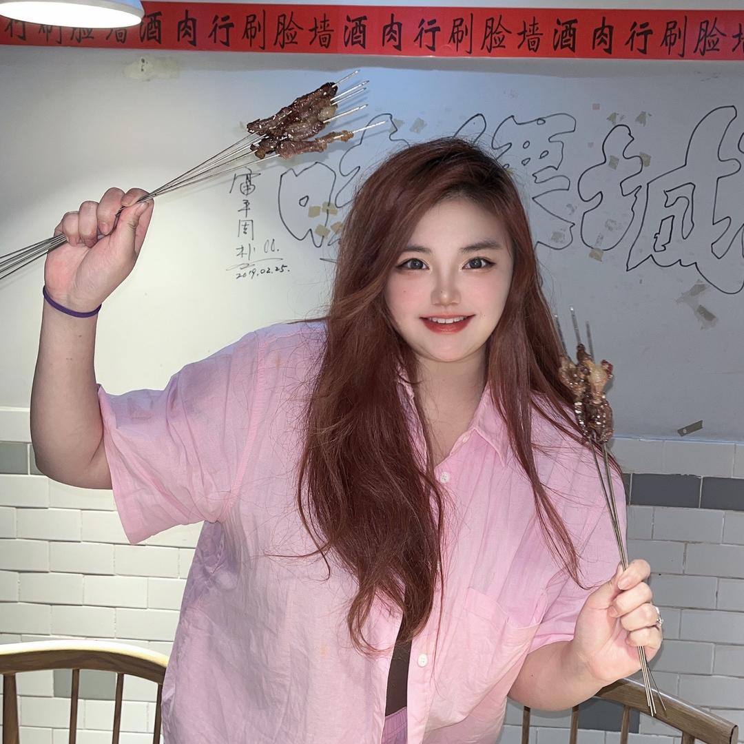 秋秋是个大苹果（165斤）