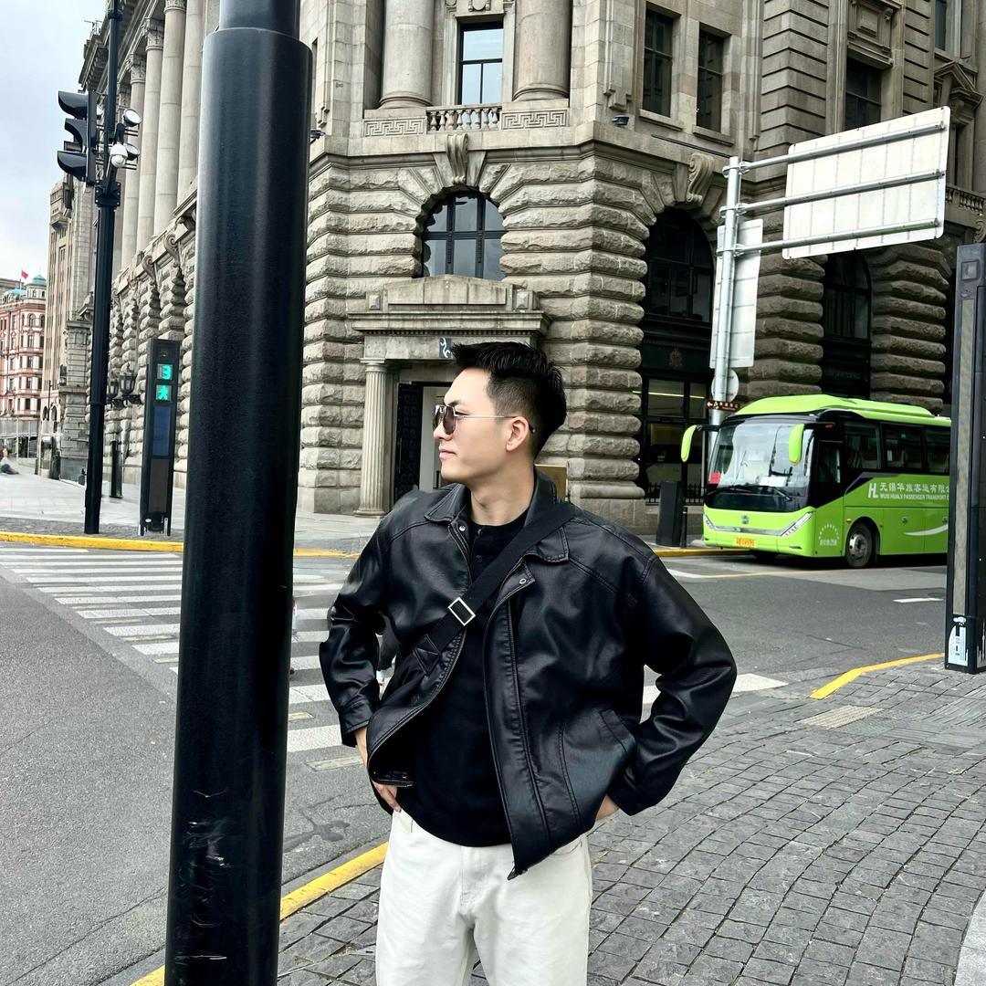明V