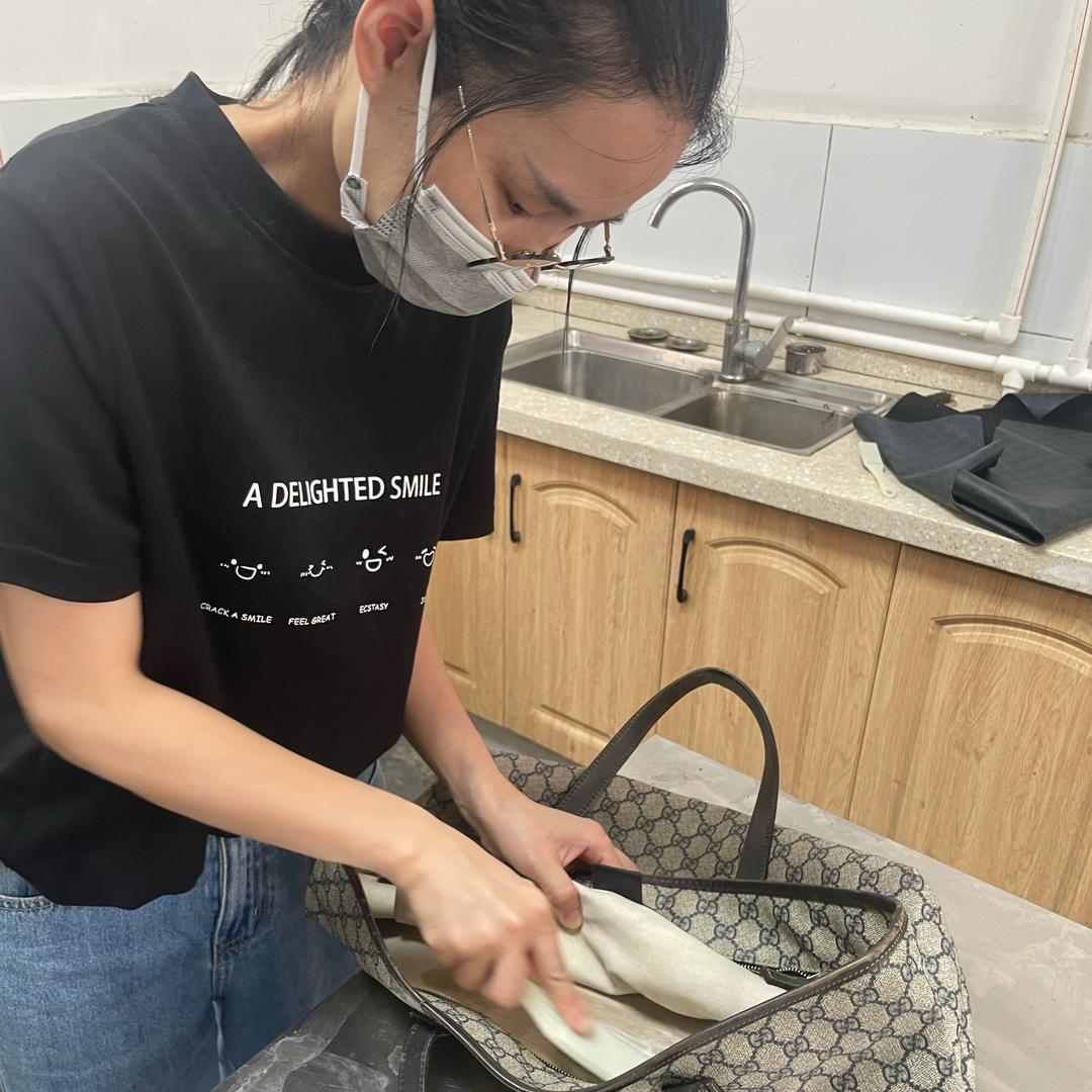 维新皮具护理中心官方号