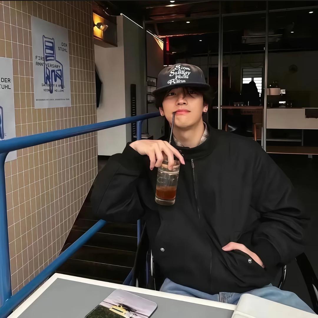 万兽鸡为首