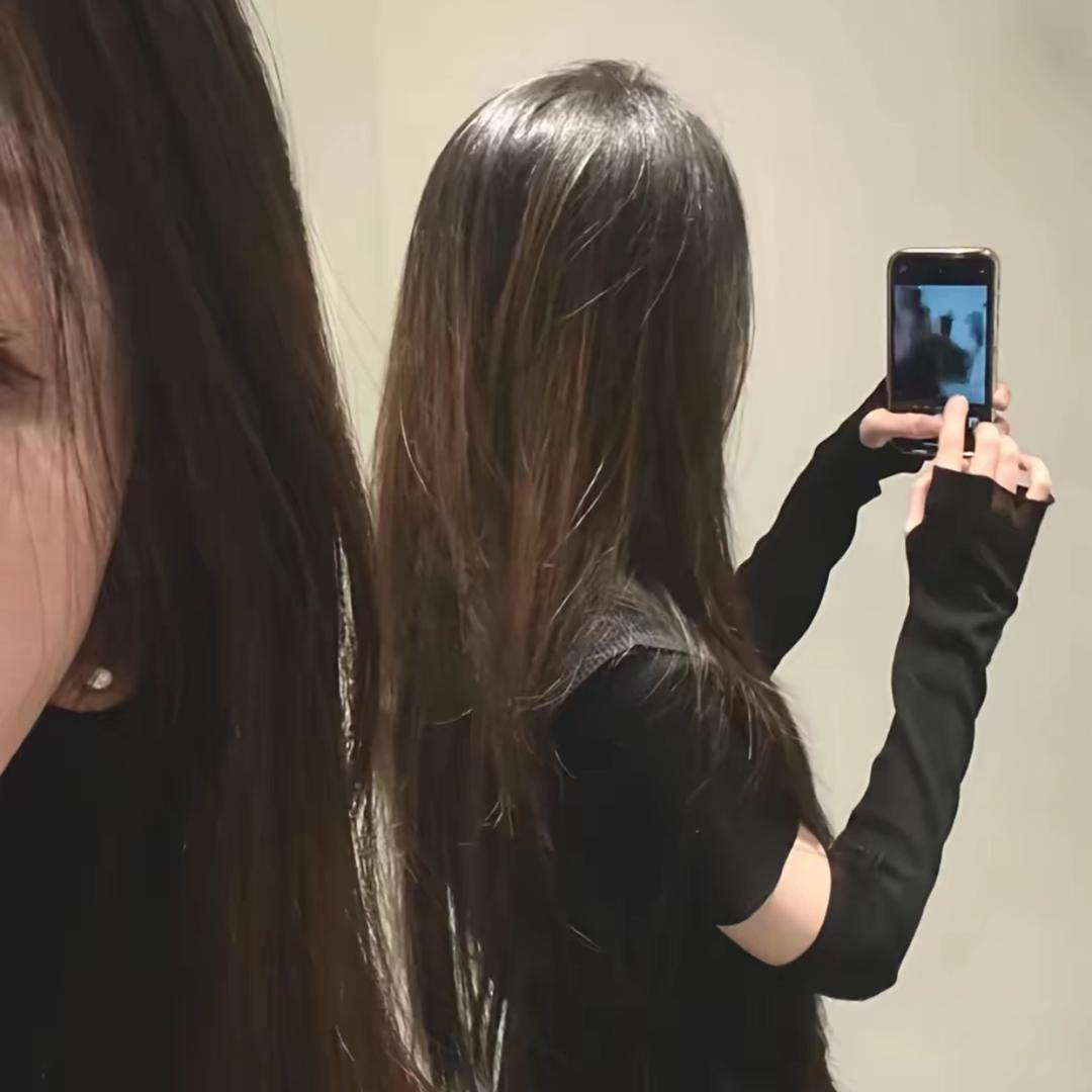 青儿，，
