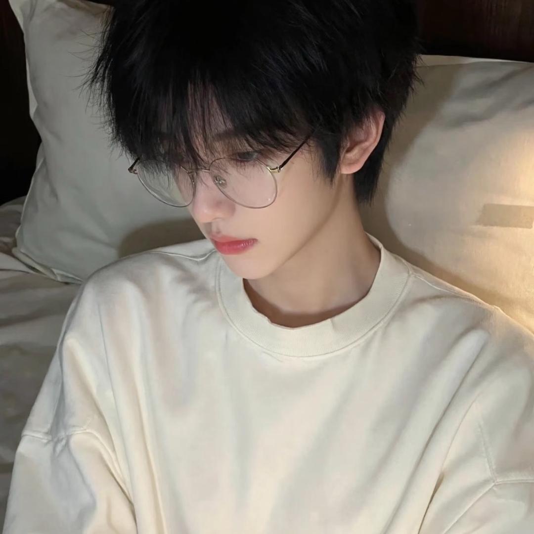 你压到我腿毛了