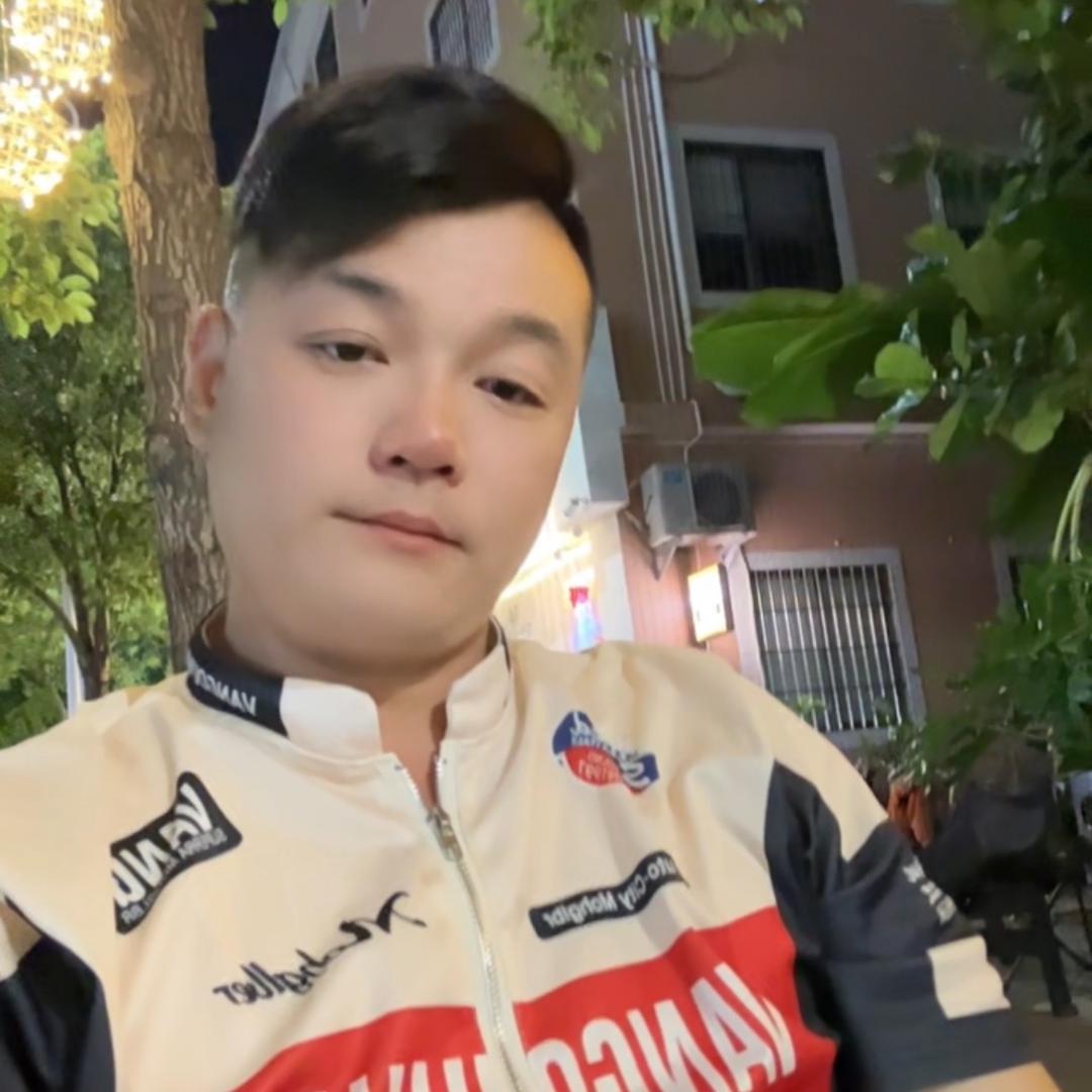 AK伟少