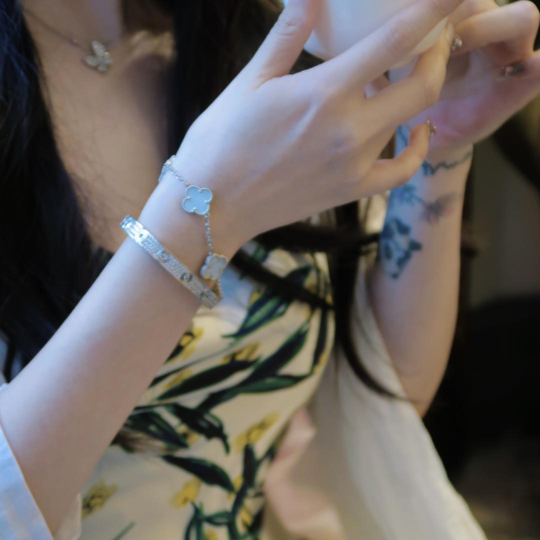 屈汐百货小店