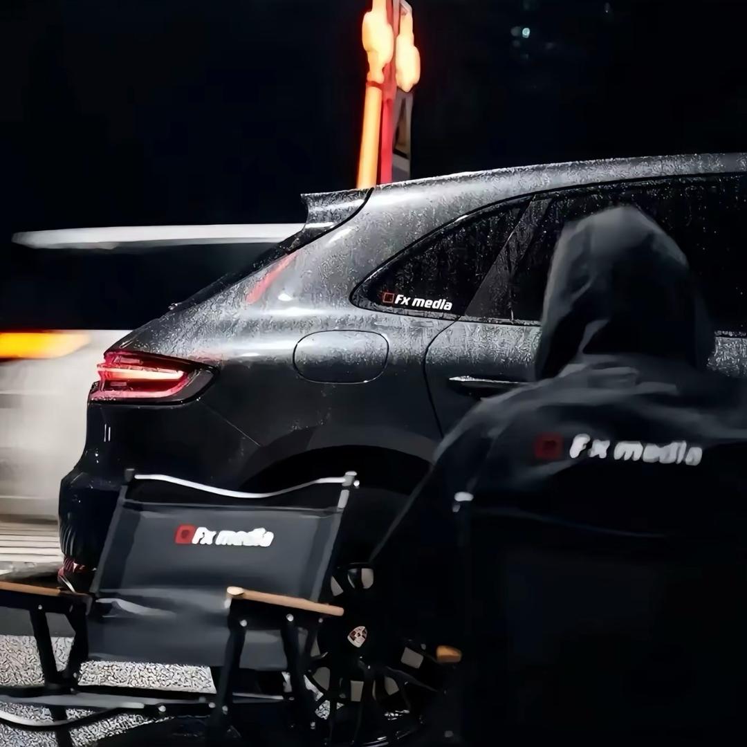 A8🫥