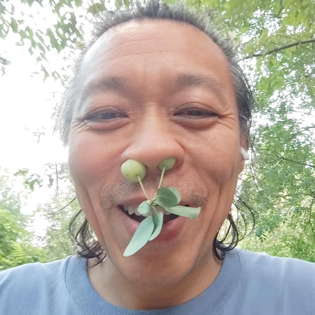 绝情母蟑螂🪳