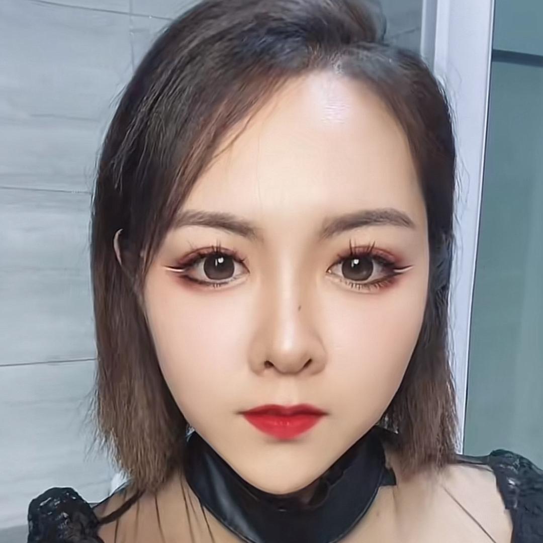 穿越王妃卖零食