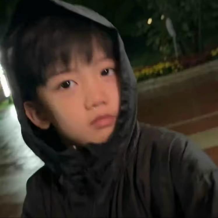 @眼角的泪.
