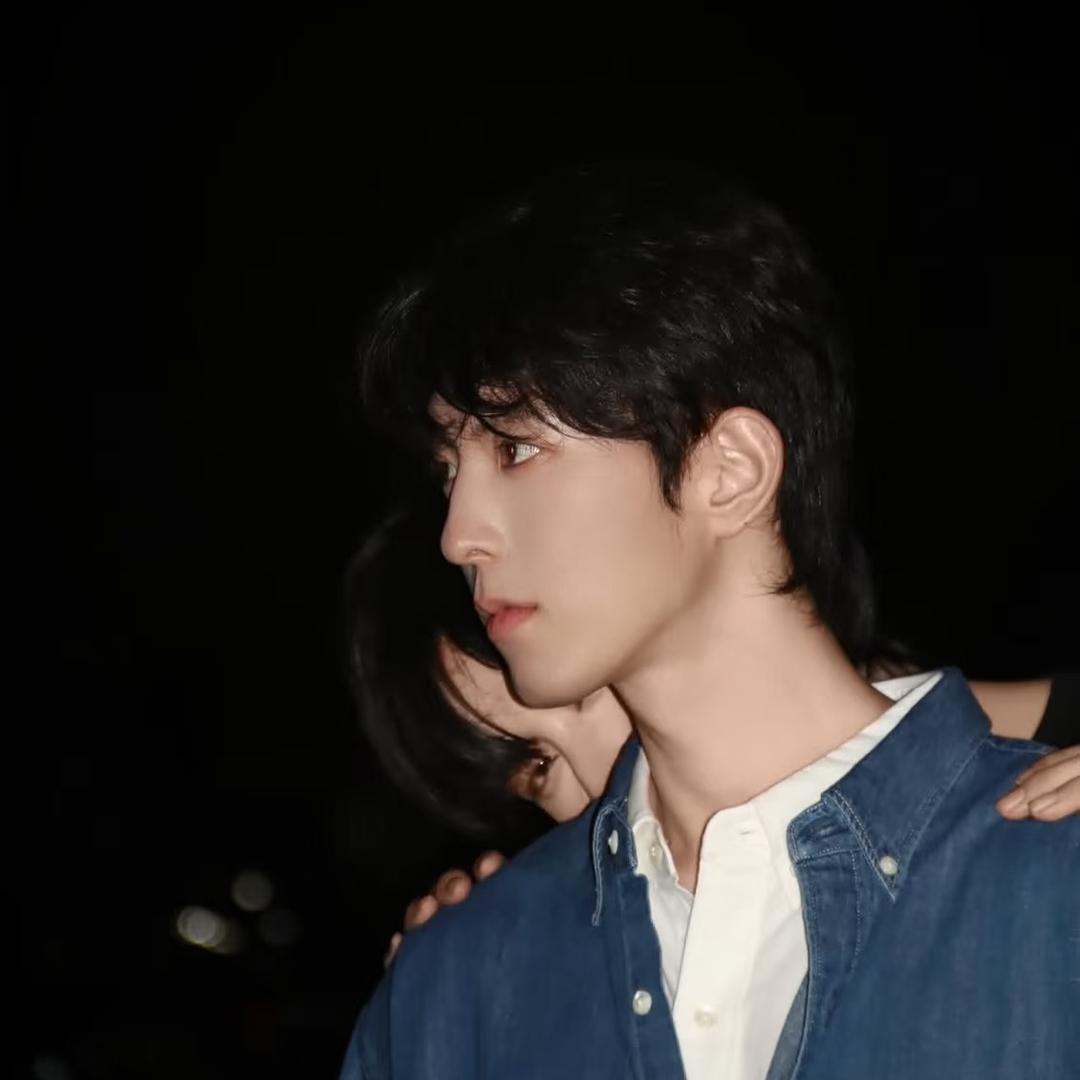 星星💫的邱天