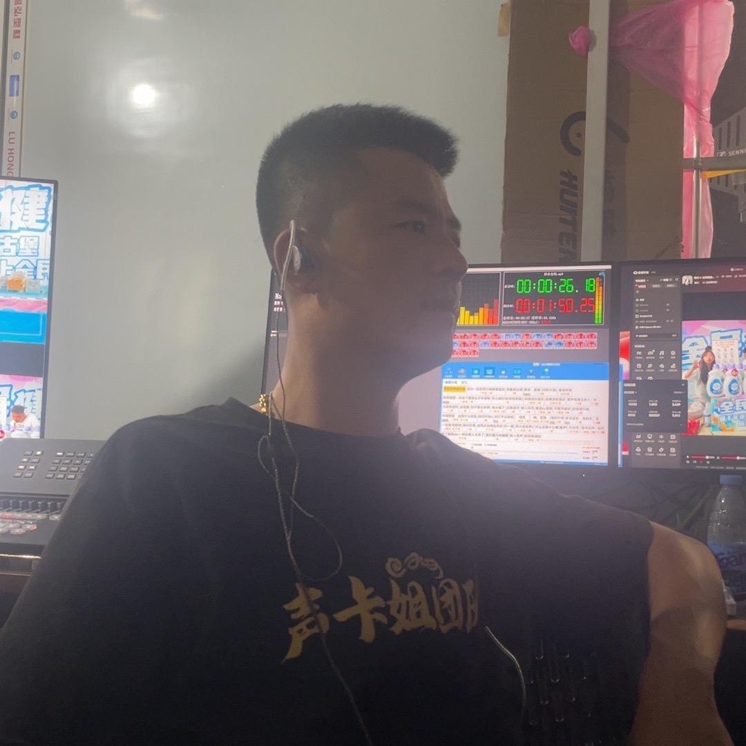 肉肉爸（声卡姐团队）音响师