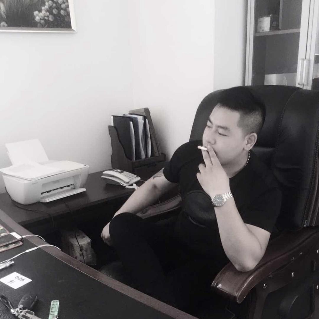 半山隐幽客