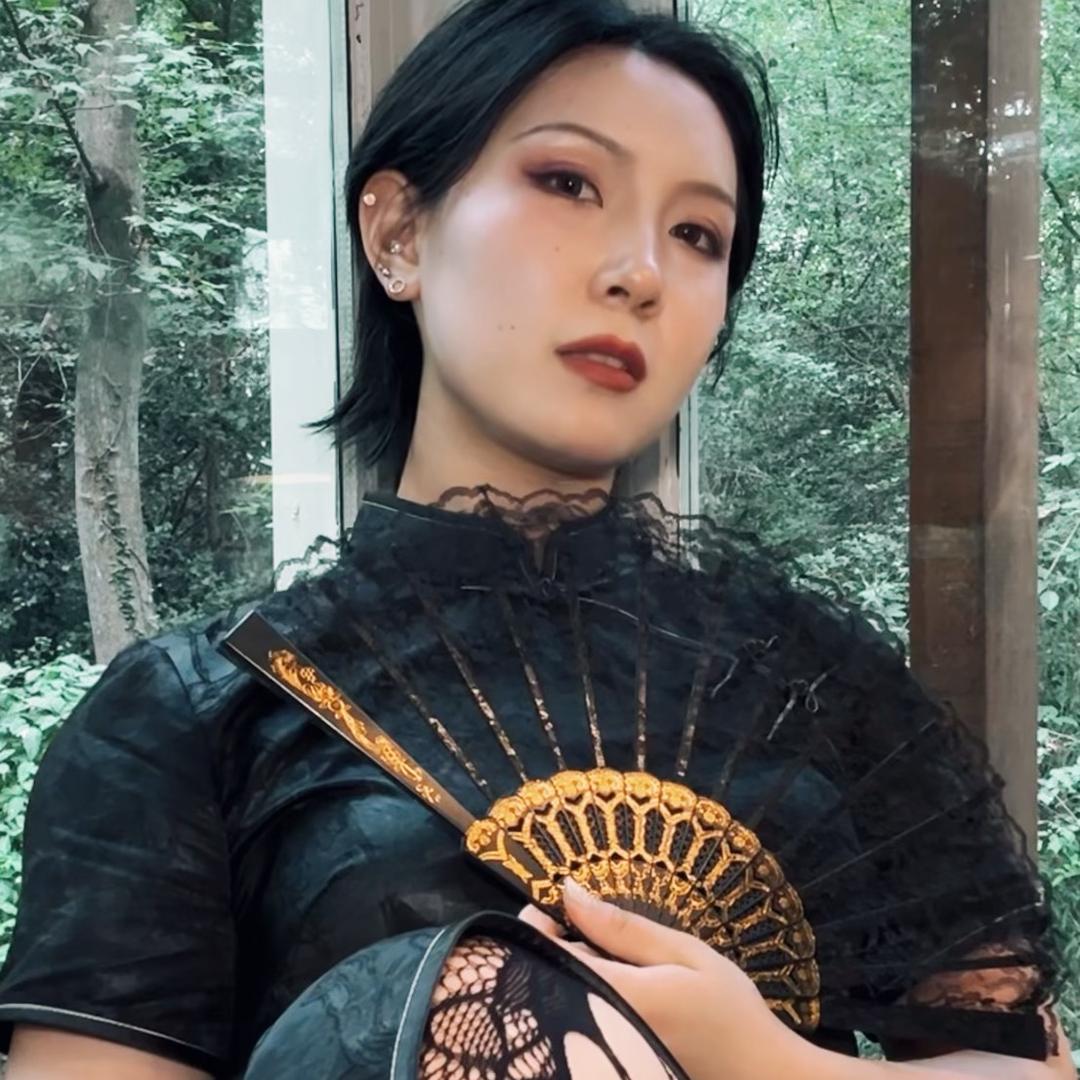 十八岁清纯后妈