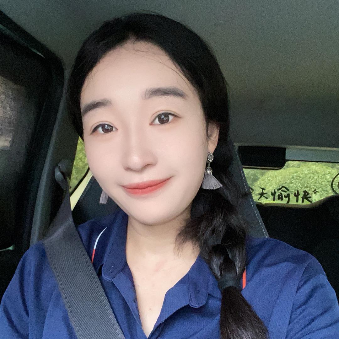 朱雨珑(车辆年检)