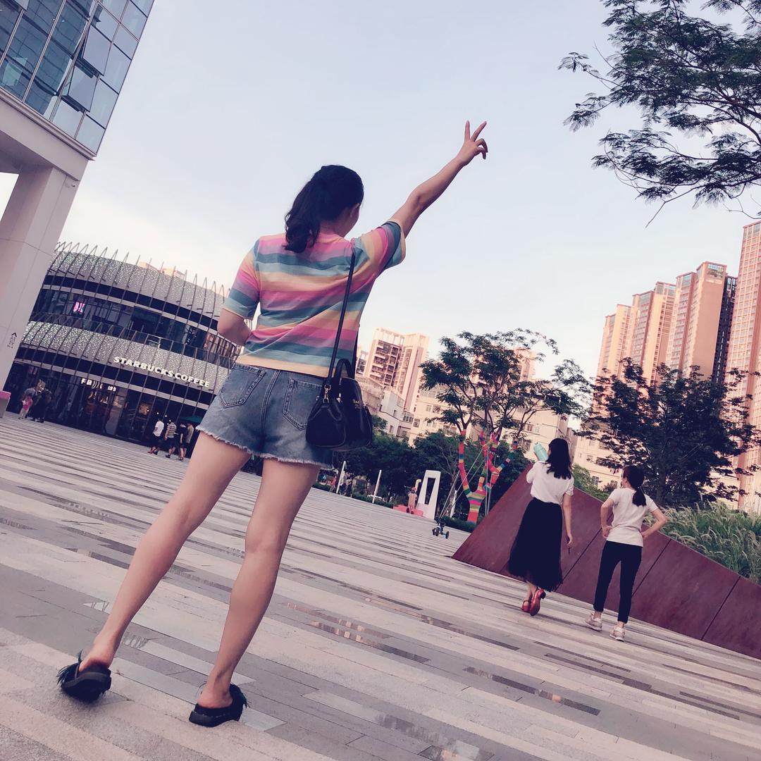 静依阁服饰（工厂直发）