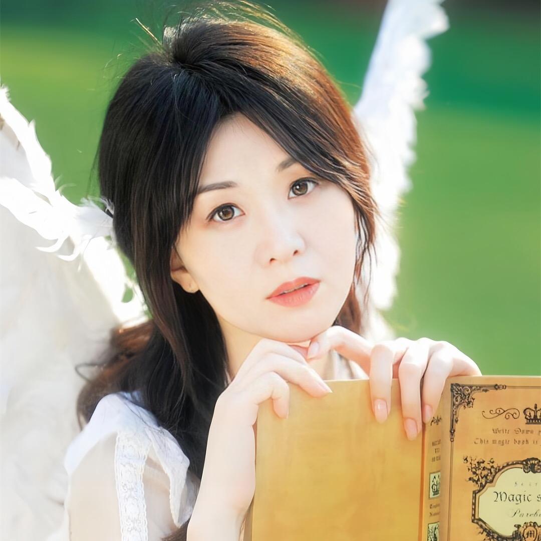 杨萍