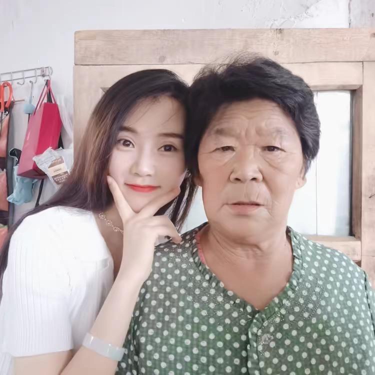 小娜运营