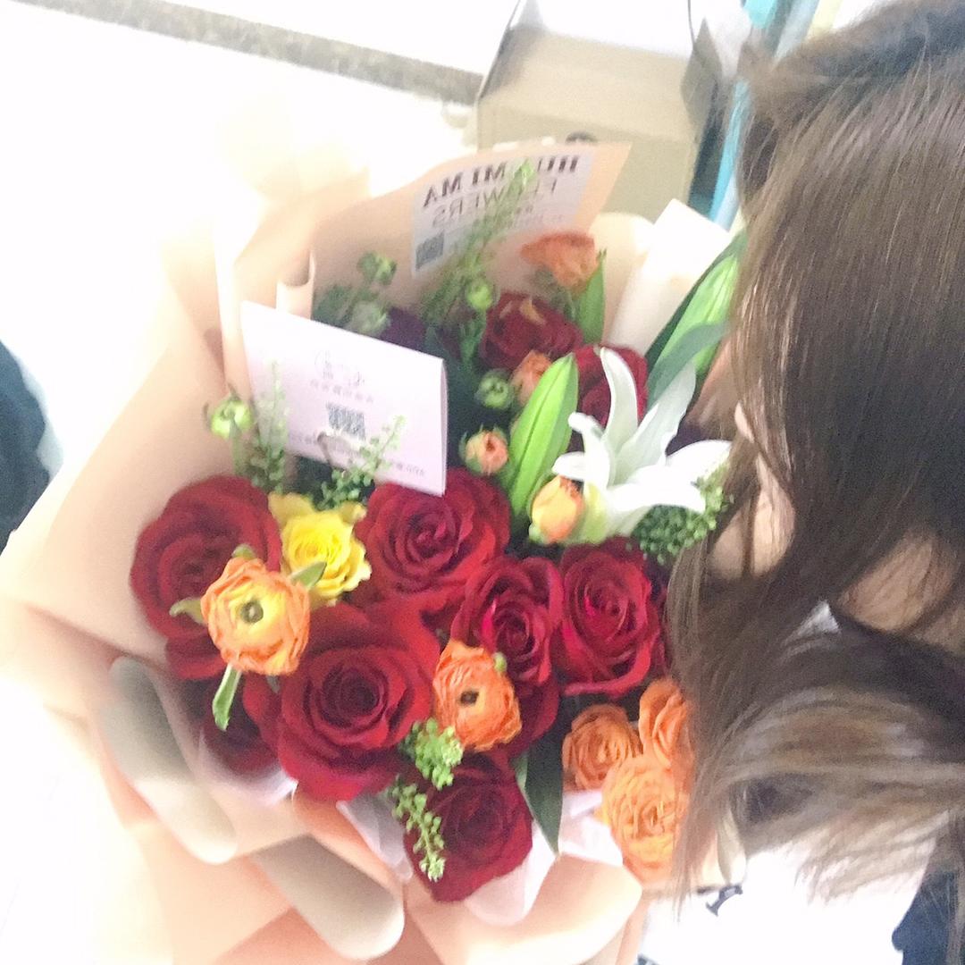 @卓宇