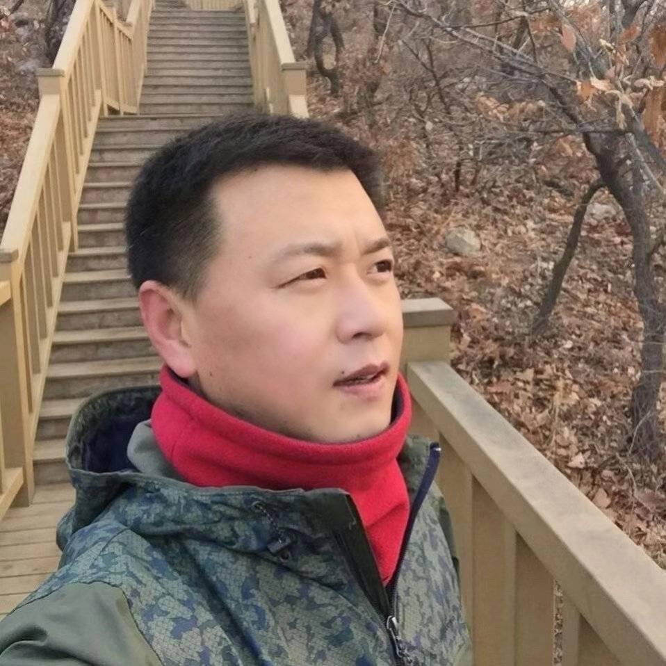 健哥 大连秉诚房地产经纪有限公司