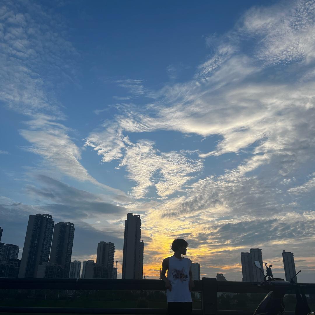 想带你去看海