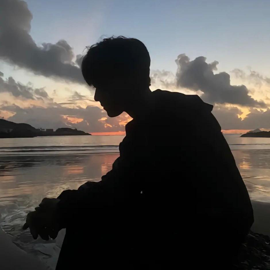 浮夸.