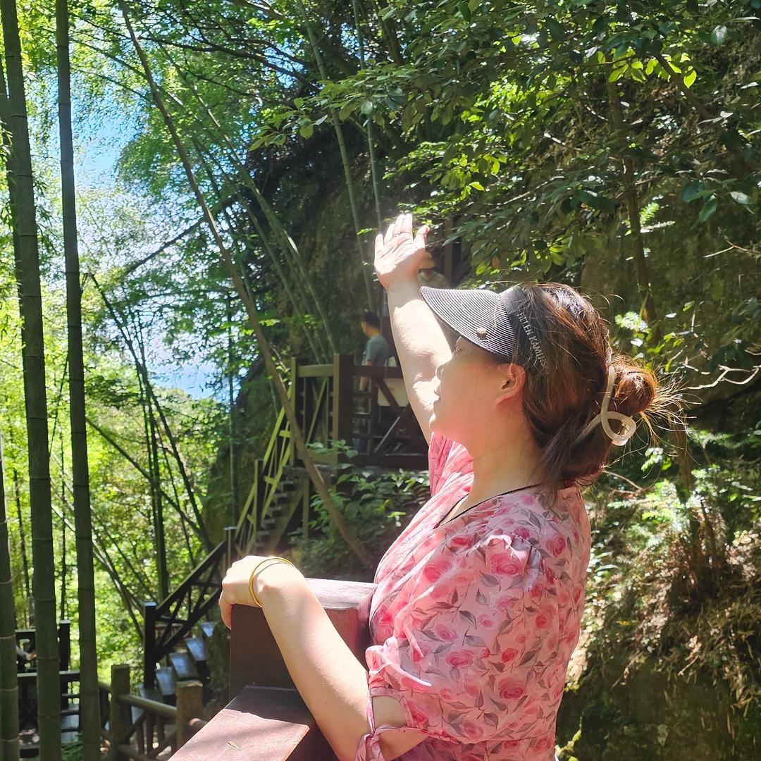 小艳子