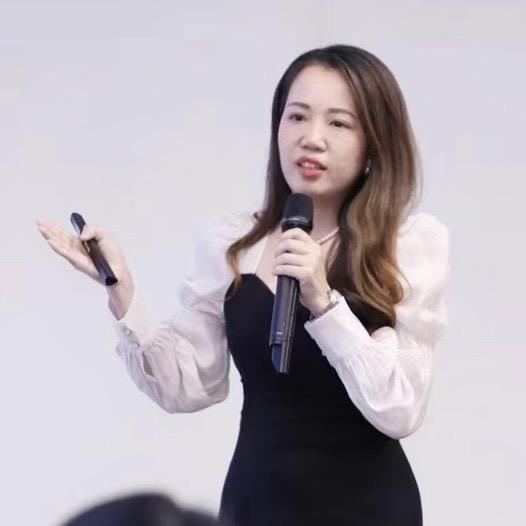 服装陈列集中营