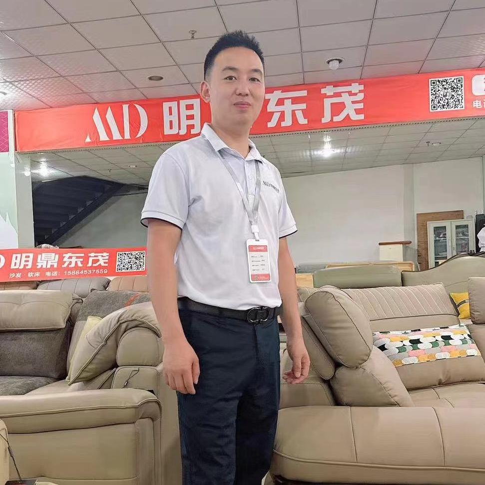 成都沙发软床酒店家具～杨老板