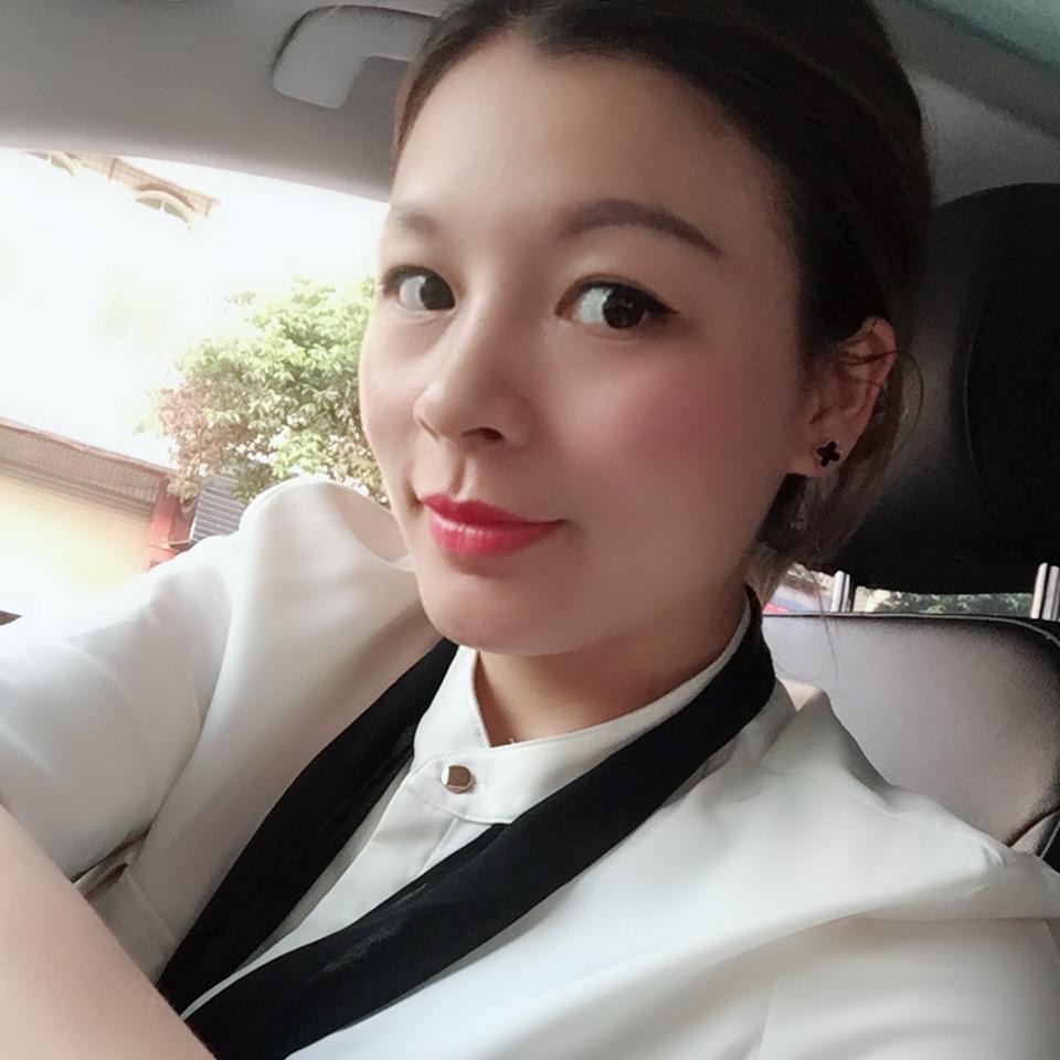 江安蛙秘书万万