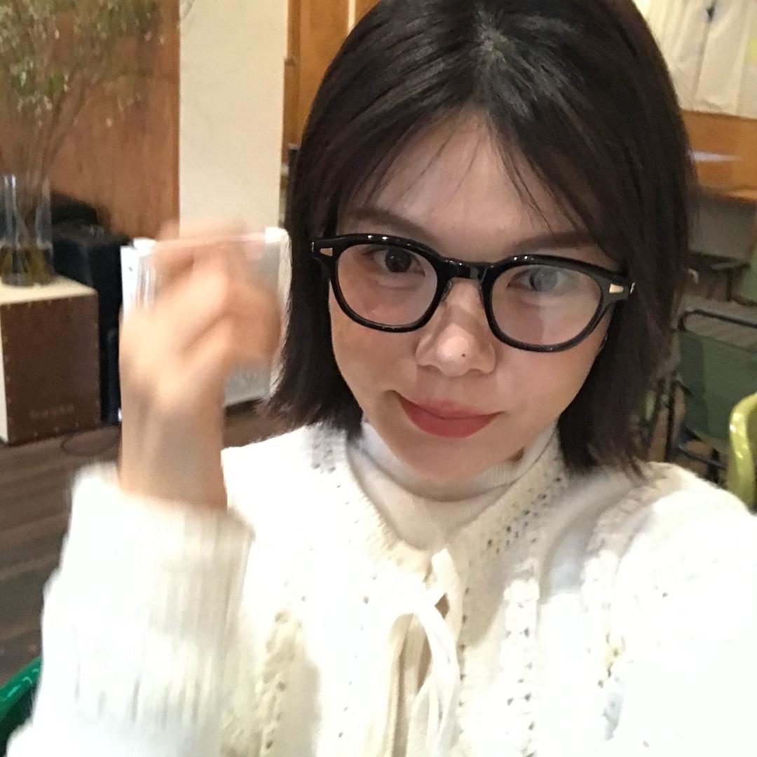 于是吉