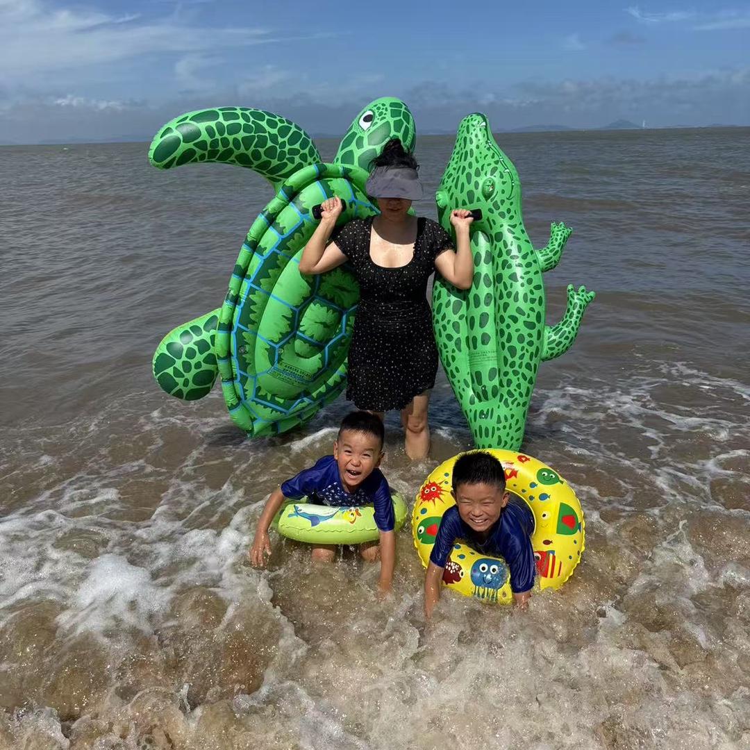 哈喽两小只🦀🦀