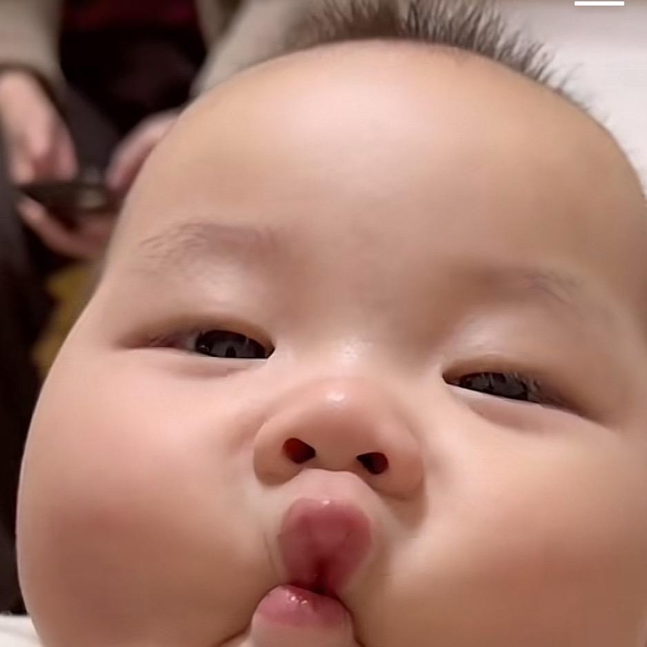 青年不在年轻的（男孩子）