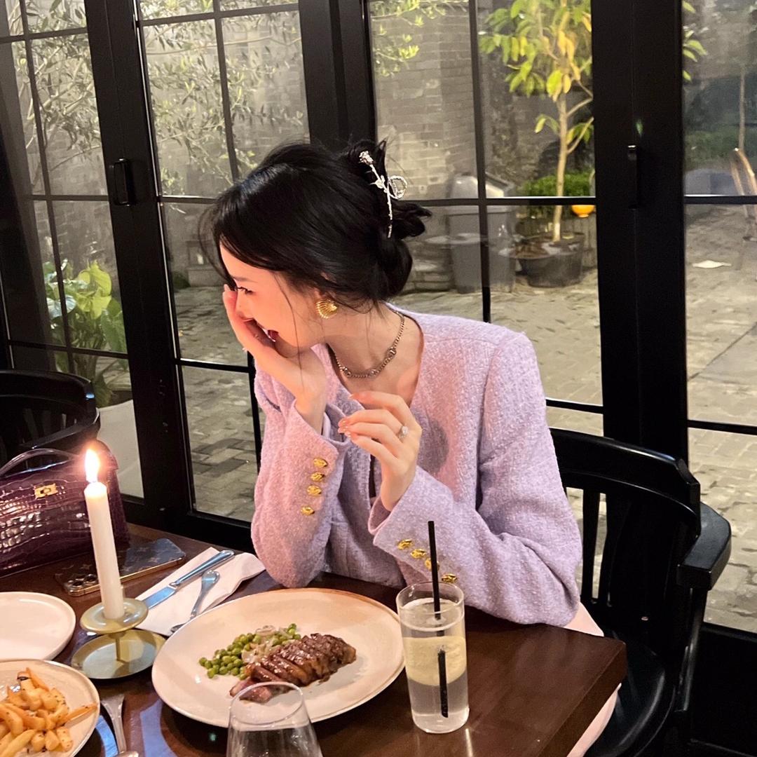 雯雯🐷