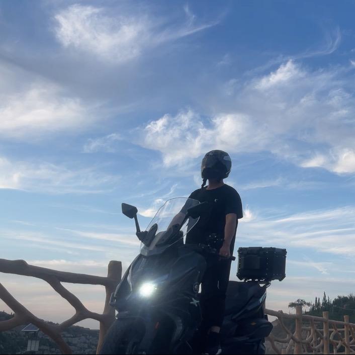 骑车大圣－王大厨