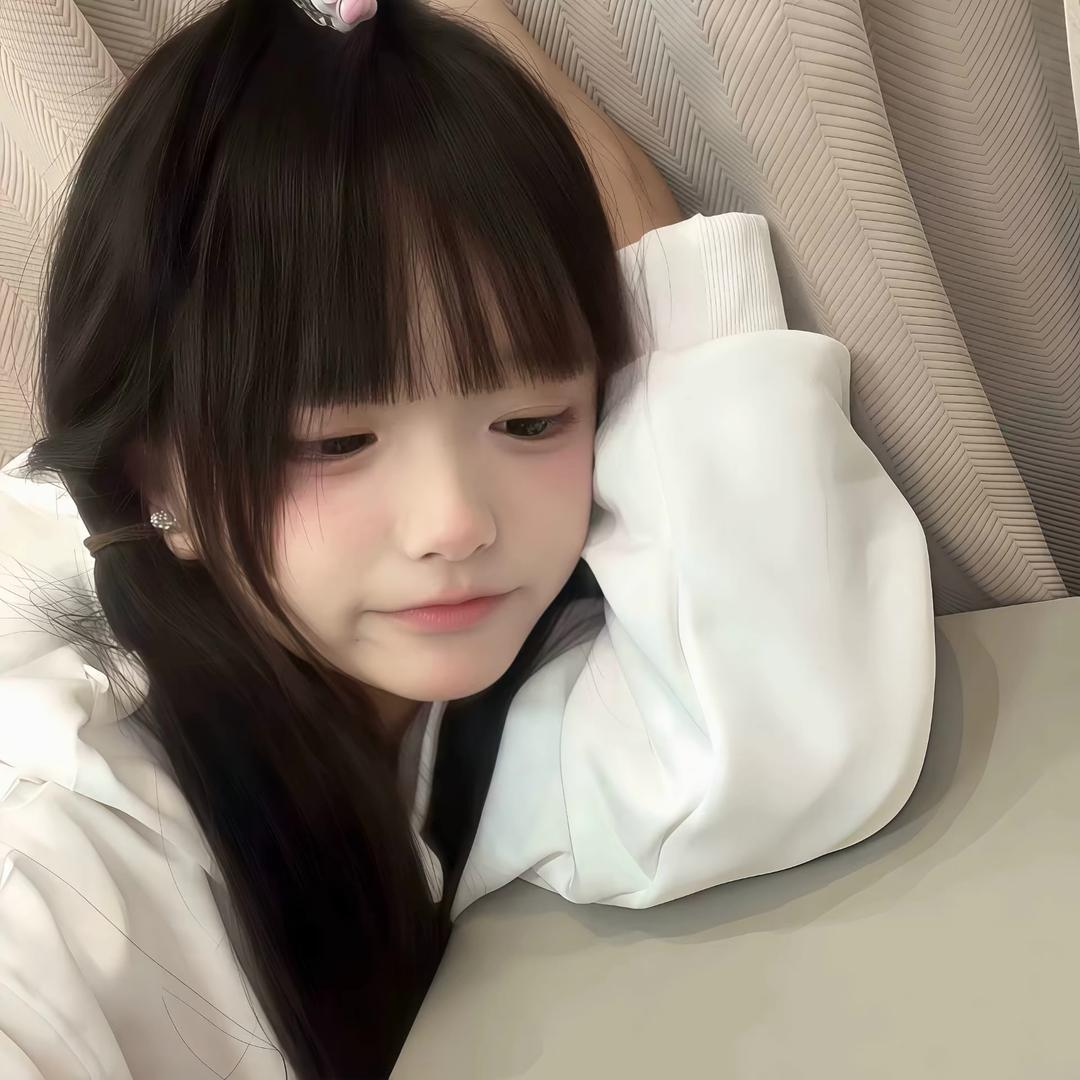 偷钱给对象买内裤