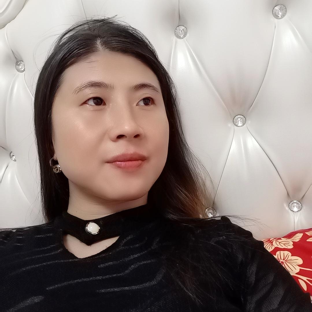 縴手·看ㄖ落