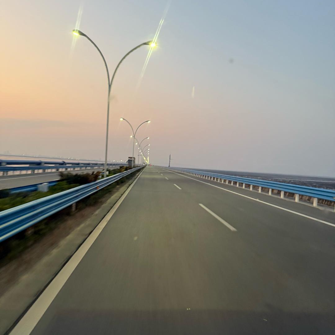 。。。。。。。