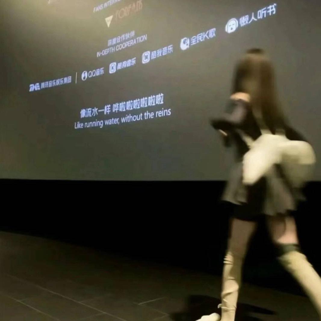 ✨阳光彩虹小白马