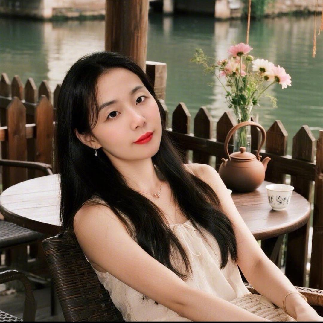 成熟幼稚女