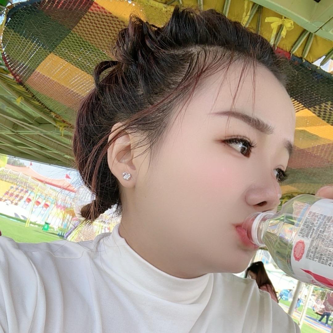 是欢欢😘