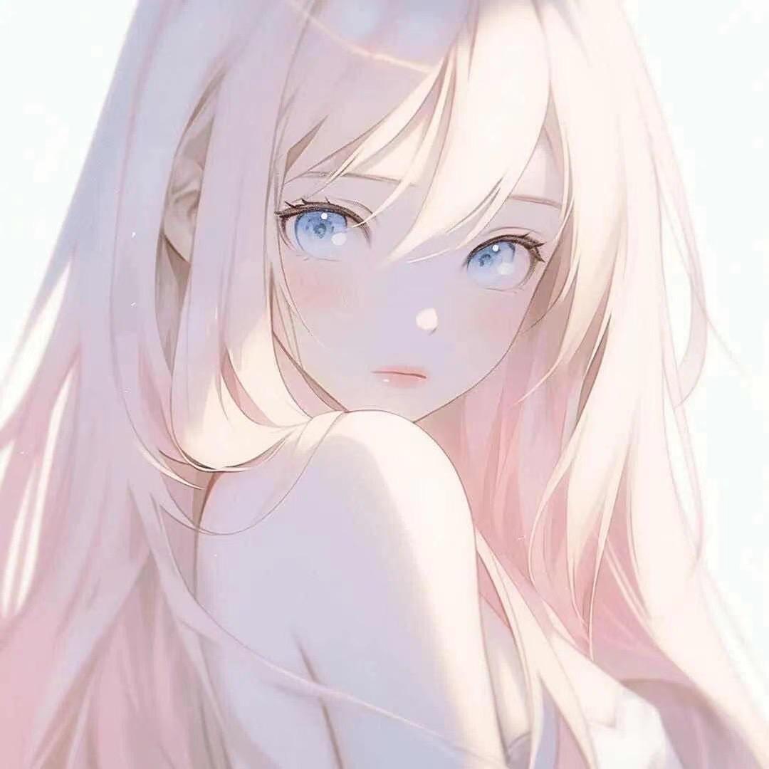 伊