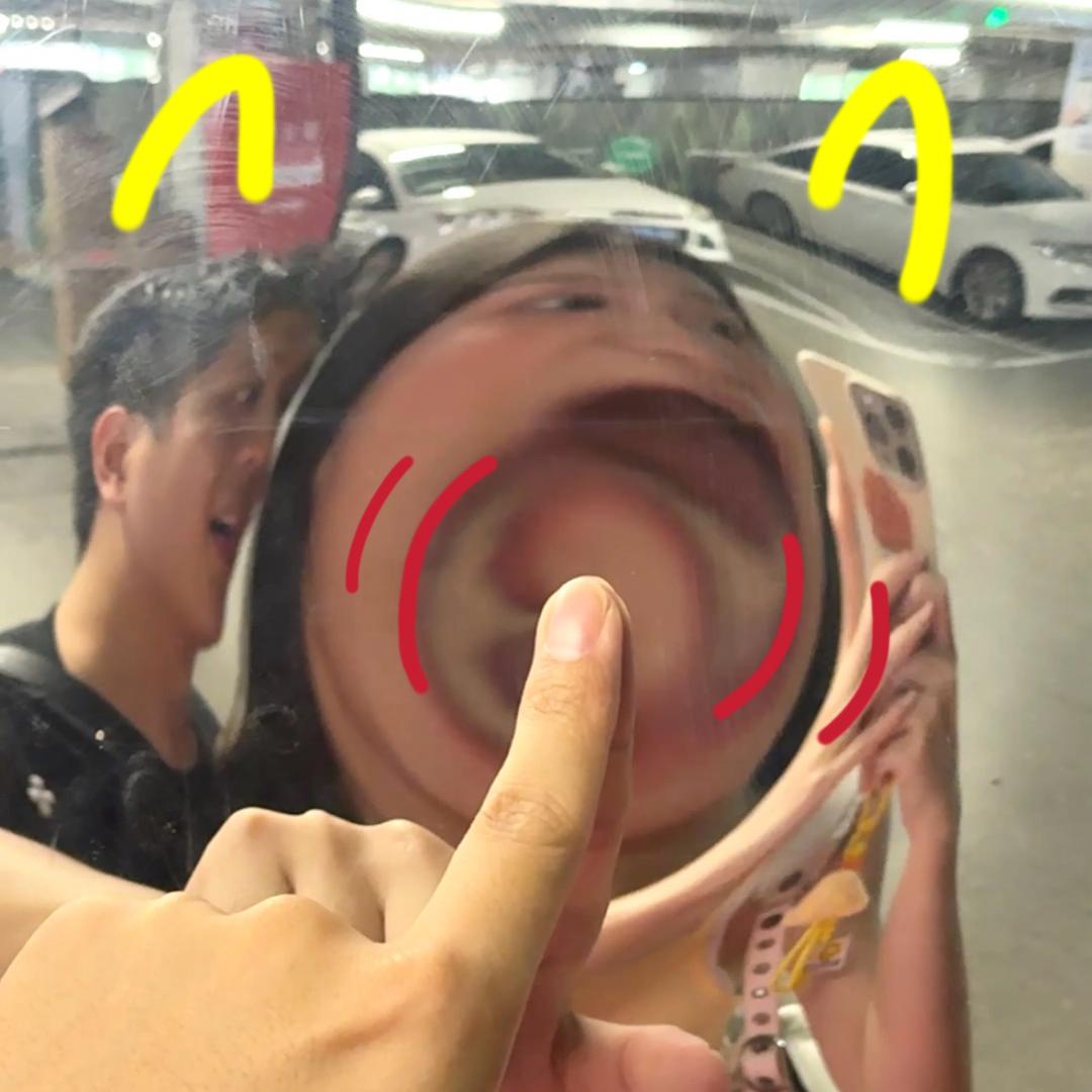 咔擦咔擦^