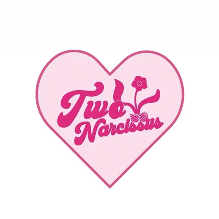 两只水仙Two Narcissus