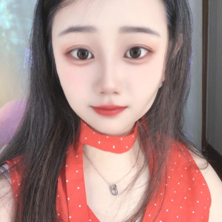 小仙女🧚‍♀️☁️