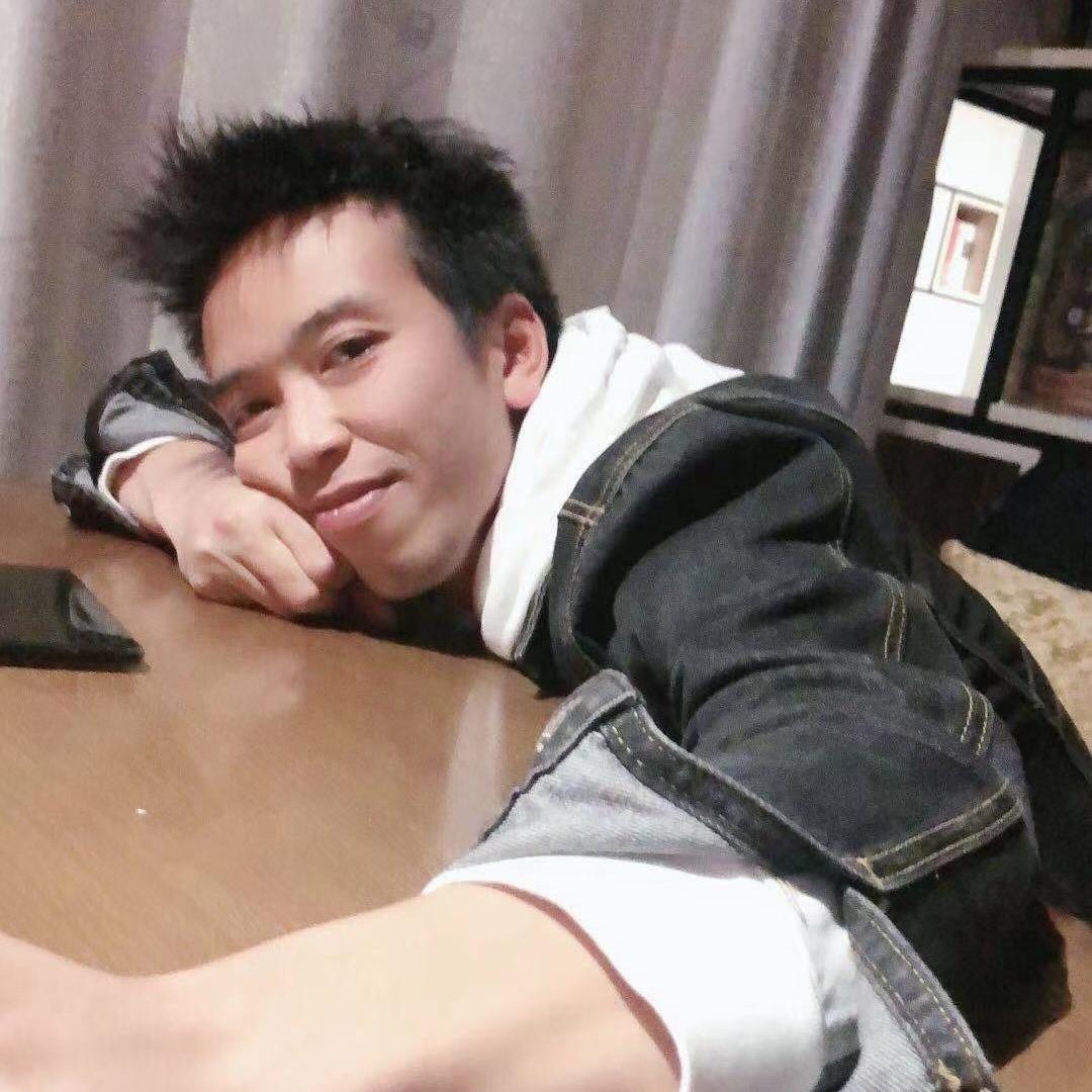 是阿离呀👀