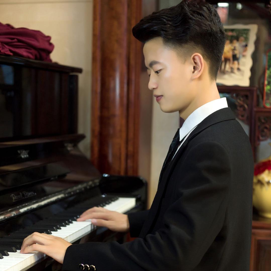 思楠(平凡之光)