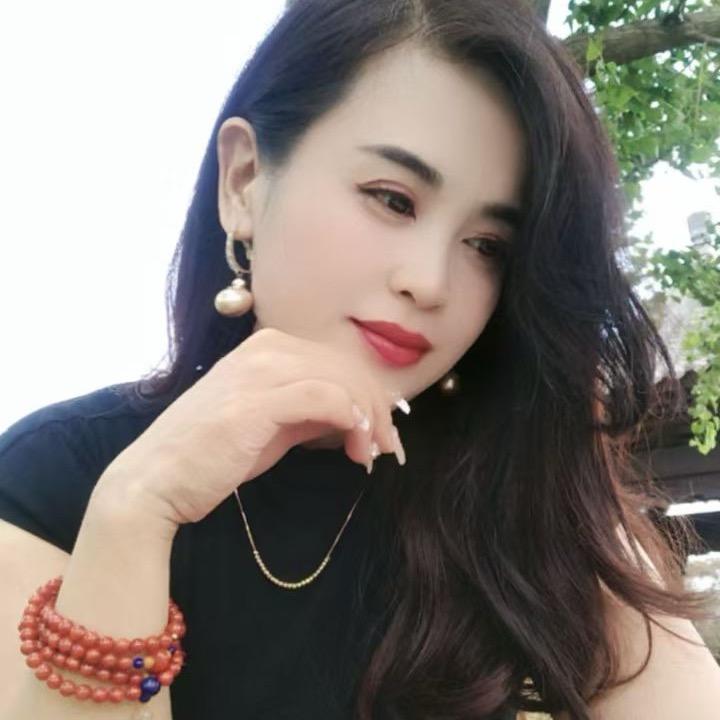 李莉